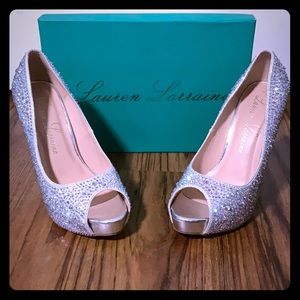 Lauren Lorraine Peep Toe